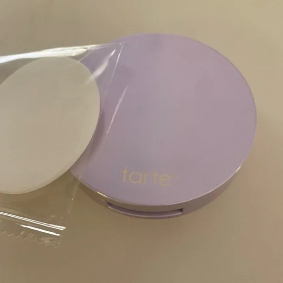 Tarte Face Tape Pressed Powder - Picture 6 of 6